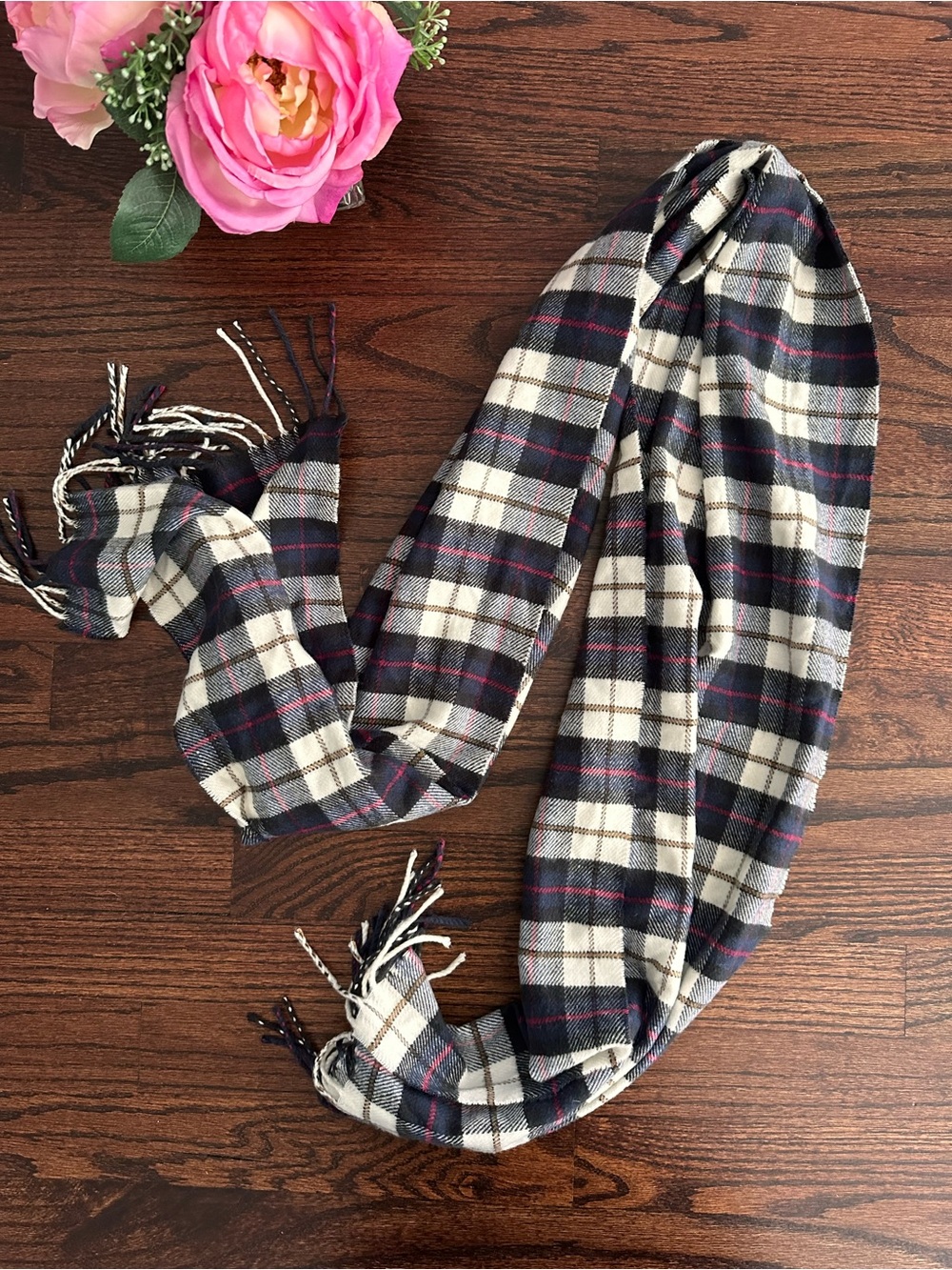 Lands End plaid fringed winter scarf - Picture 2 of 5